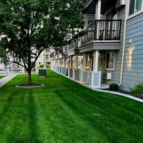 Professionally maintained apartment property